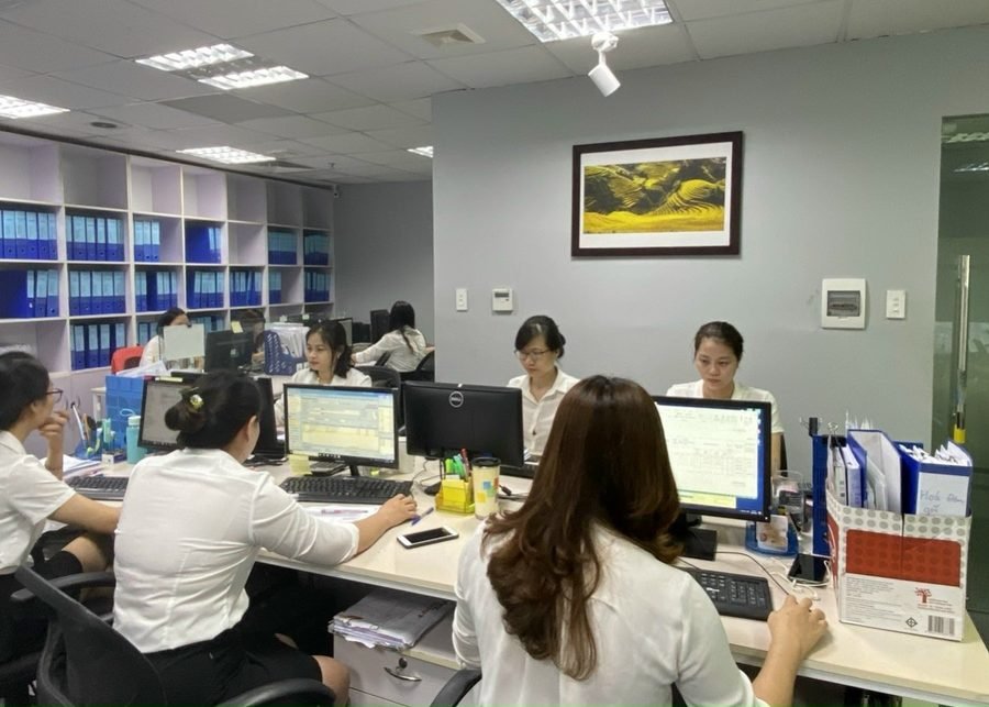 Bộ phận hành chính Bee Driver